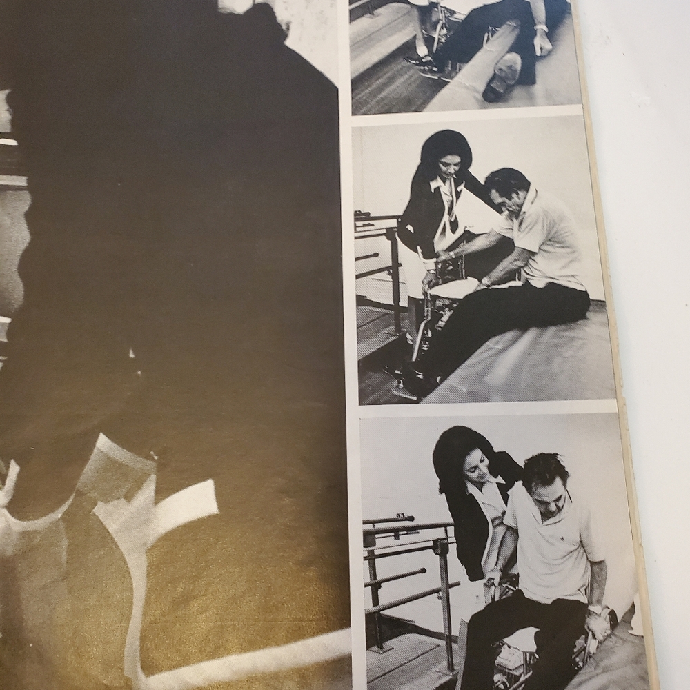 Life Magazine Nov 24,1972 - Picture 8 of 12